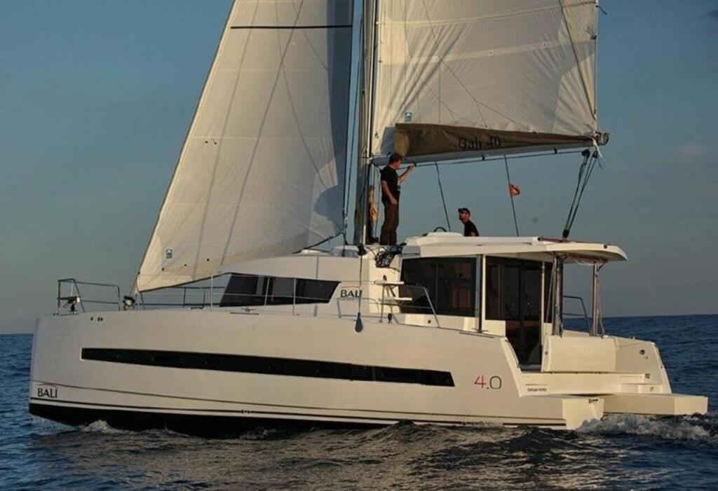 Catamaran 