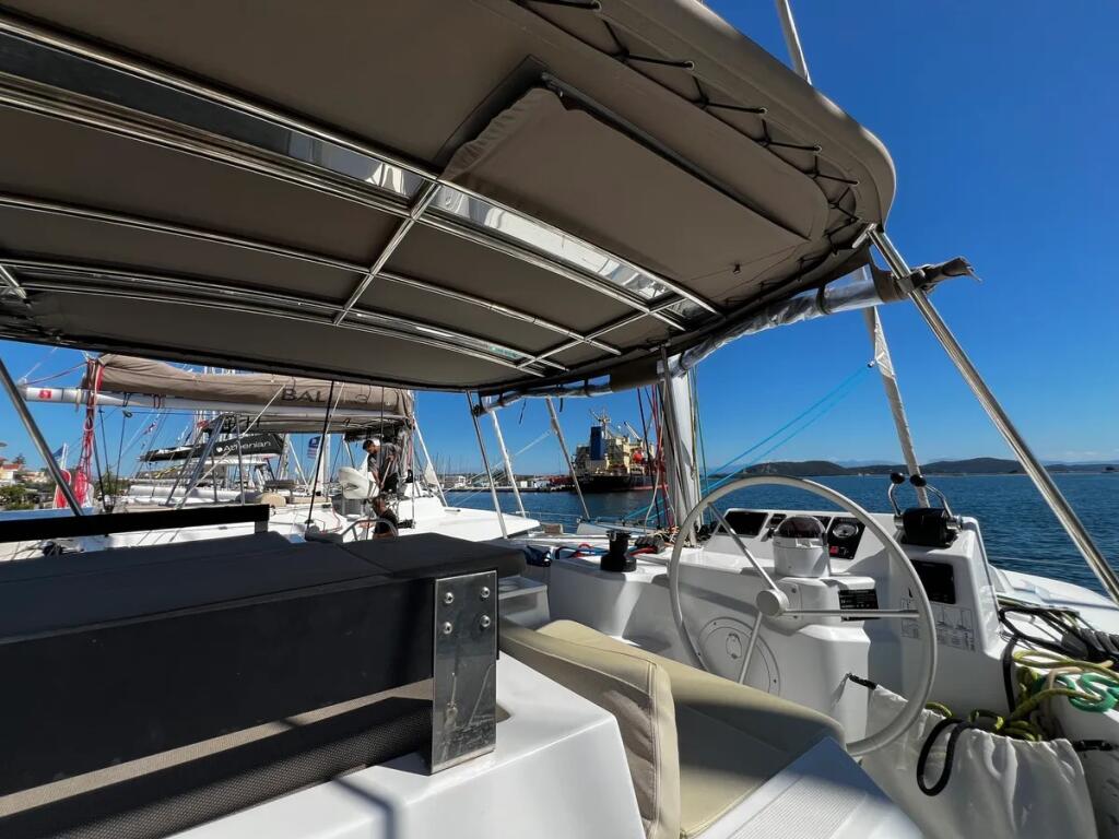 Catamaran 