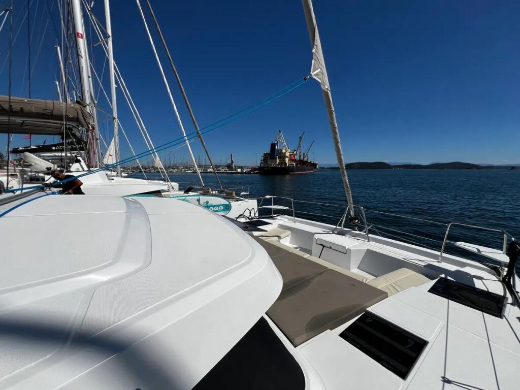 Catamaran 