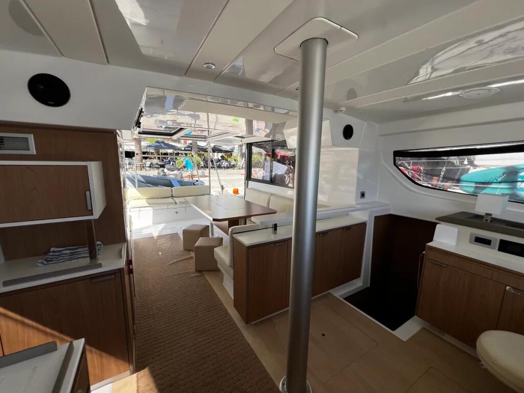 Catamaran 