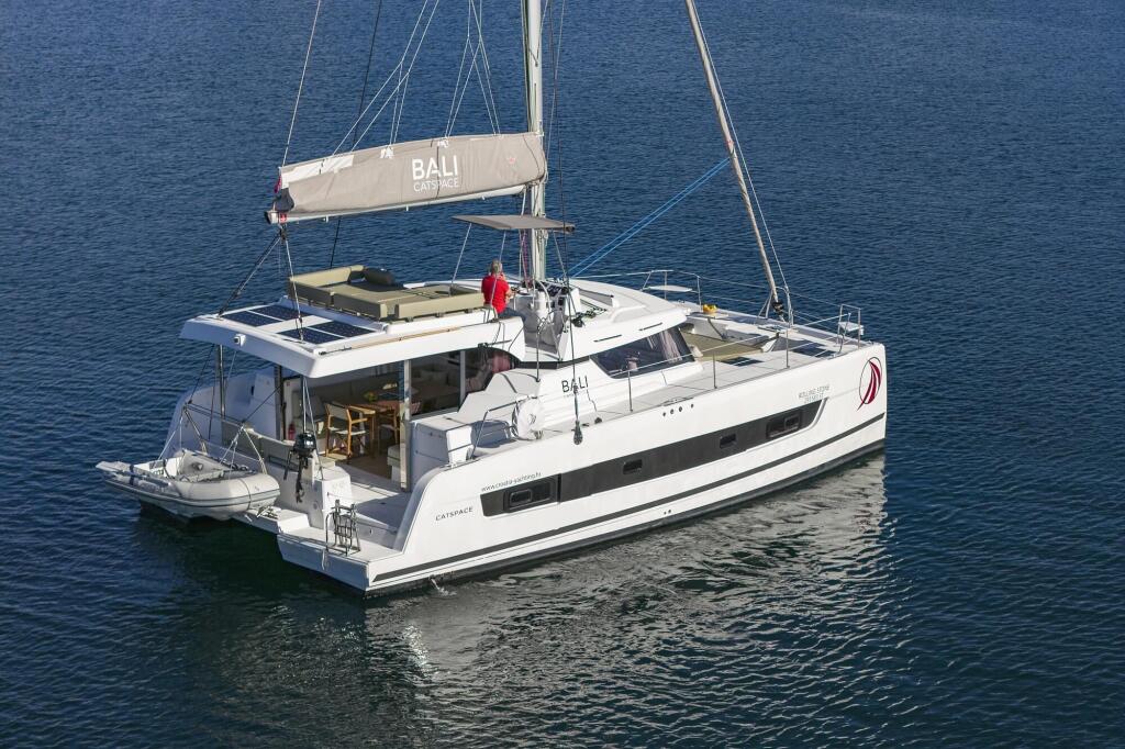 Catamaran 