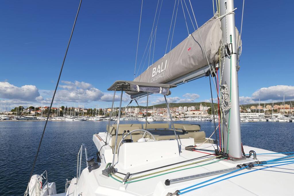 Catamaran 