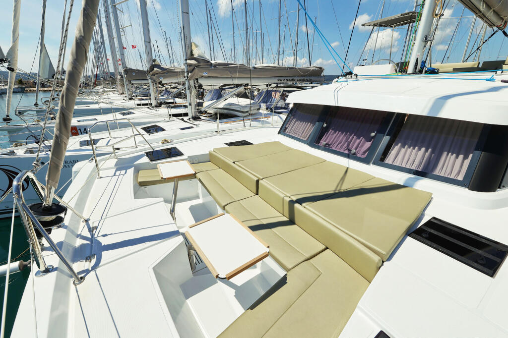 Catamaran 