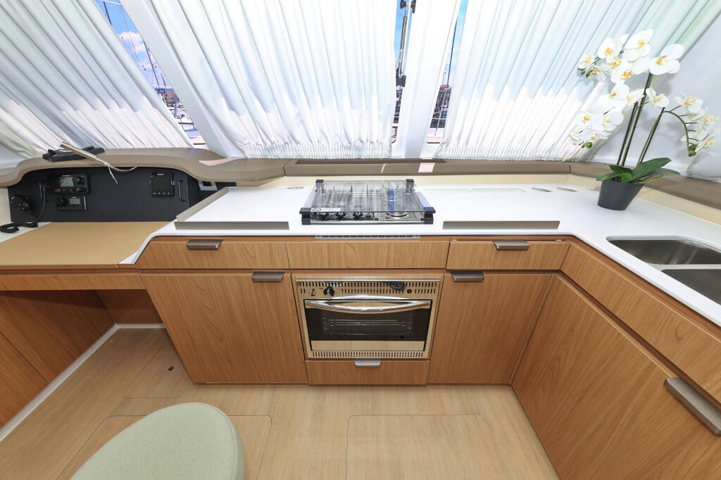 Catamaran 