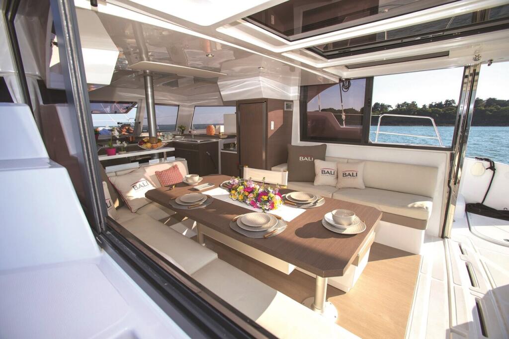 Catamaran 