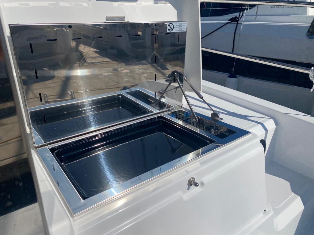 Catamaran 