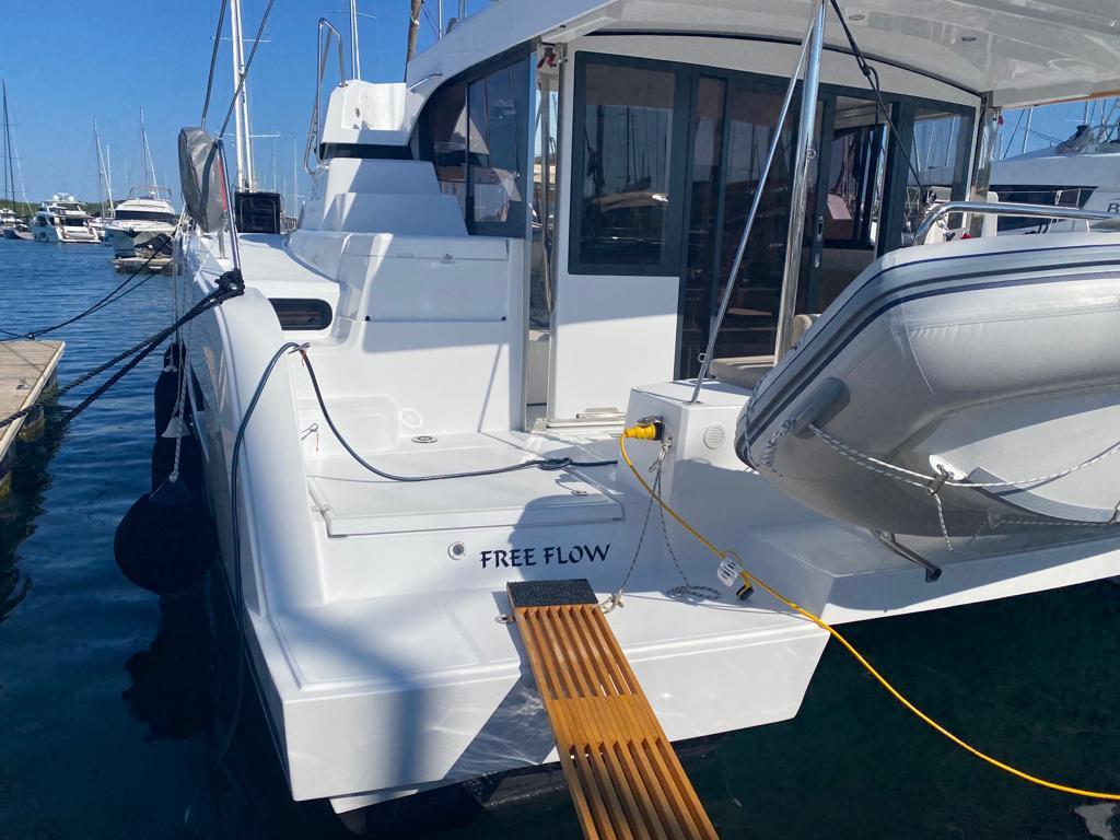Catamaran 