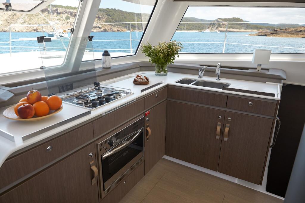 Catamaran 