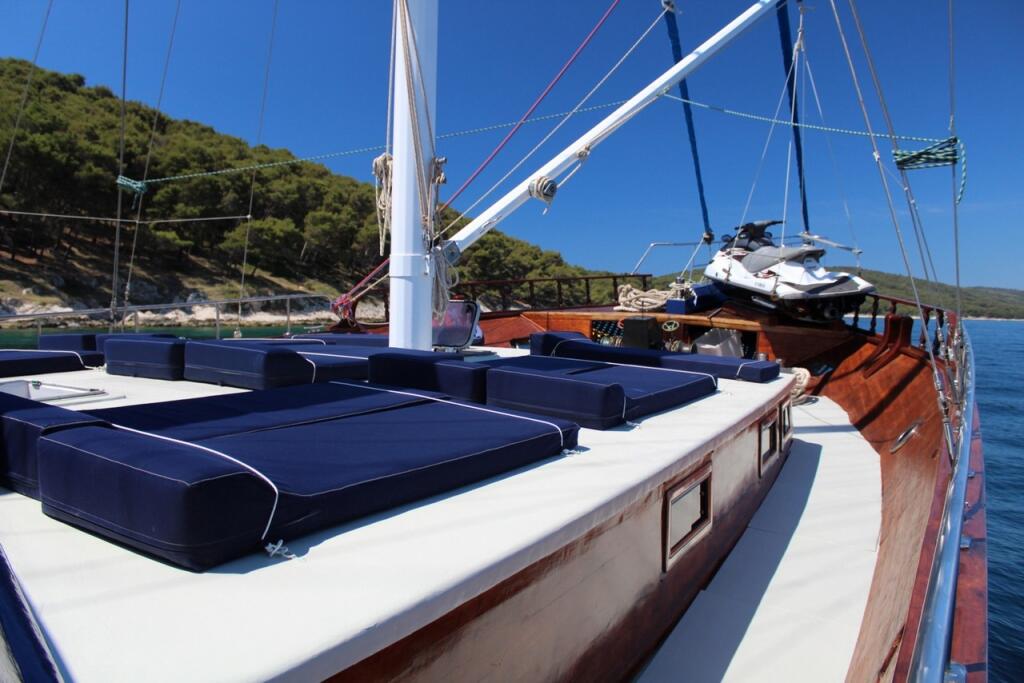 Gulet & Motor Sailer 