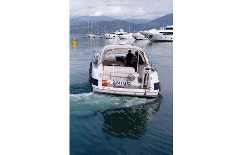 Motoryacht 