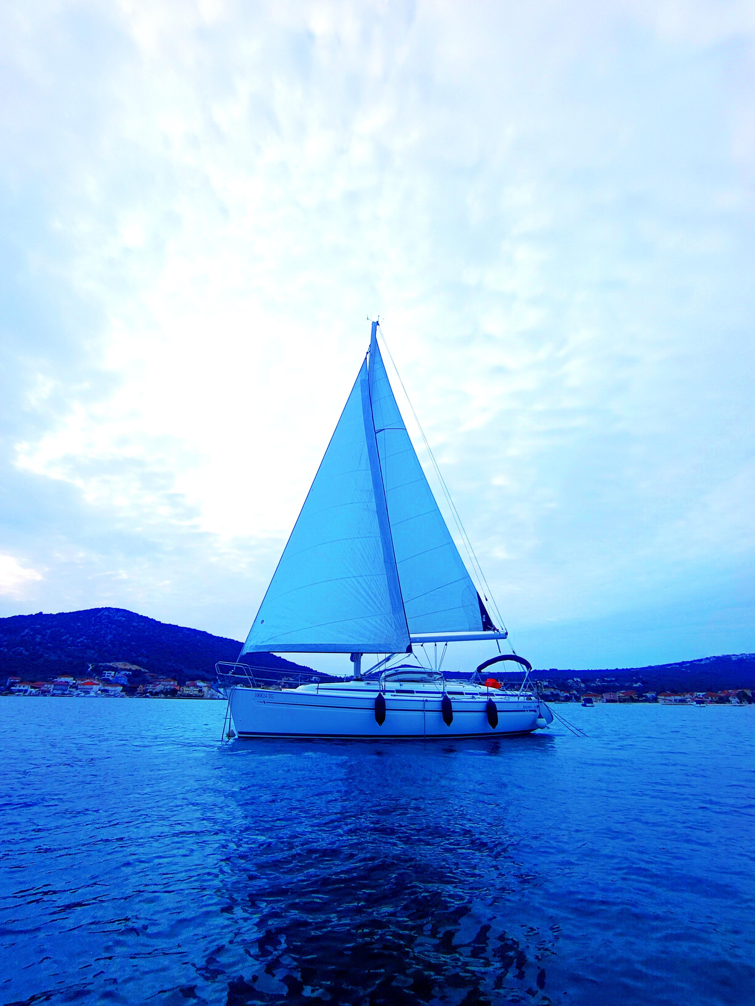 Segelyacht 