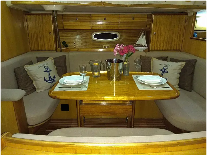 Segelyacht 