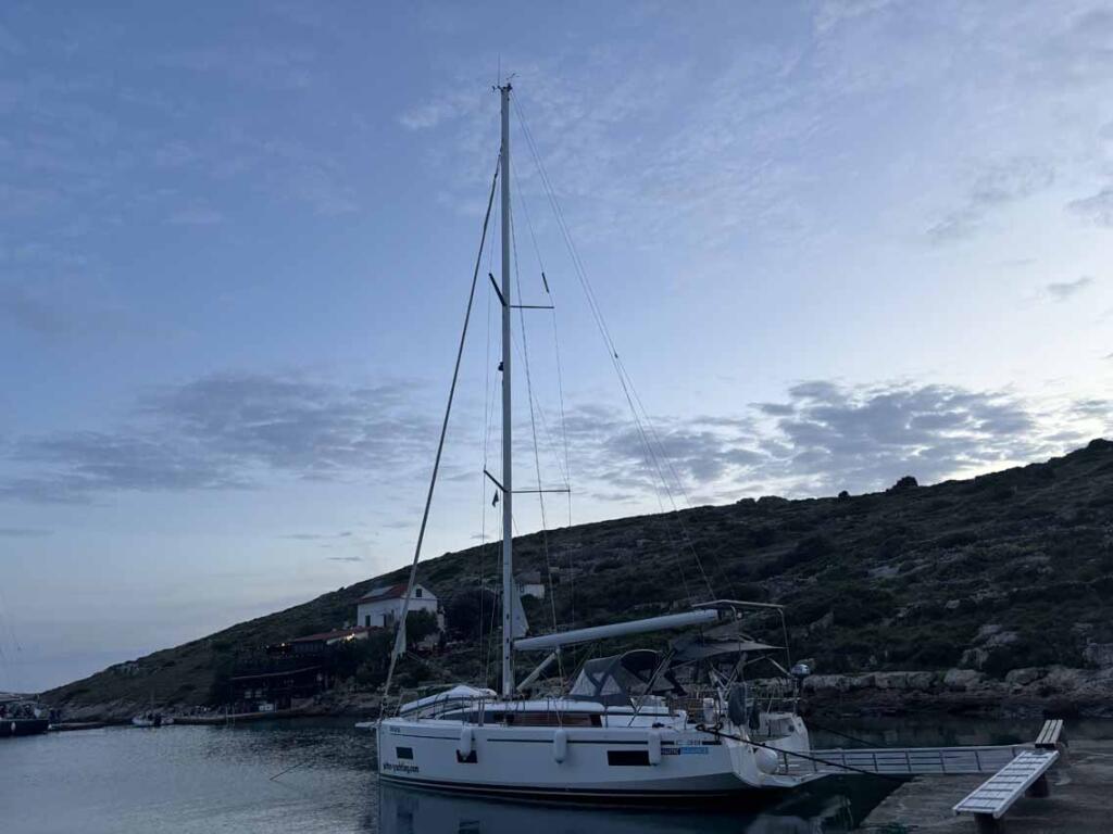 Segelyacht 