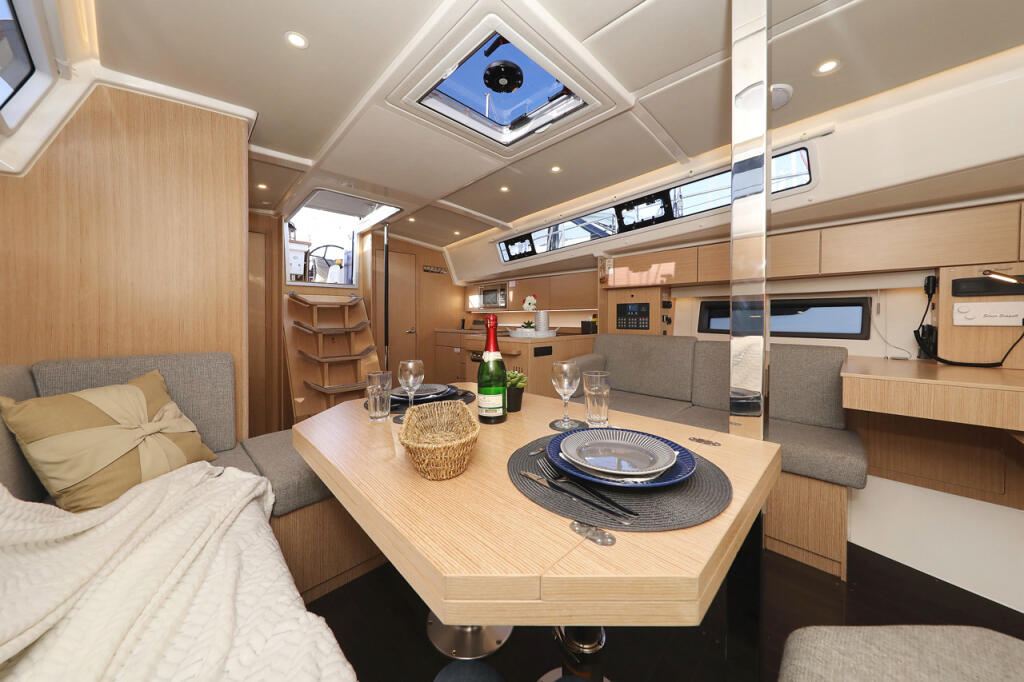 Segelyacht 