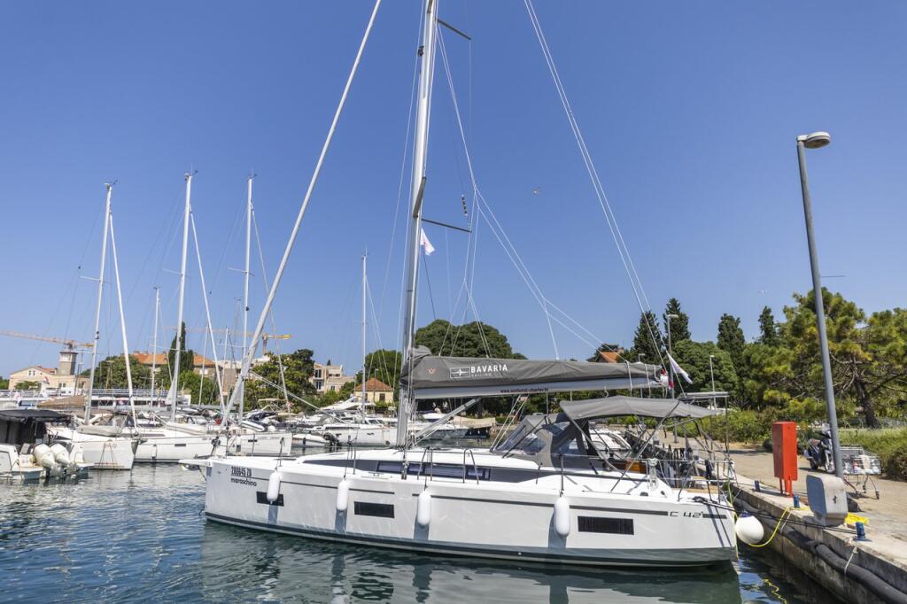Segelyacht 