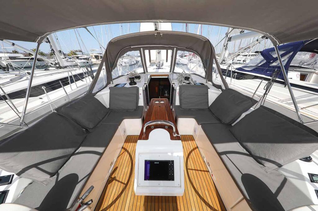 Segelyacht 