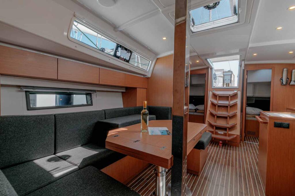 Segelyacht 