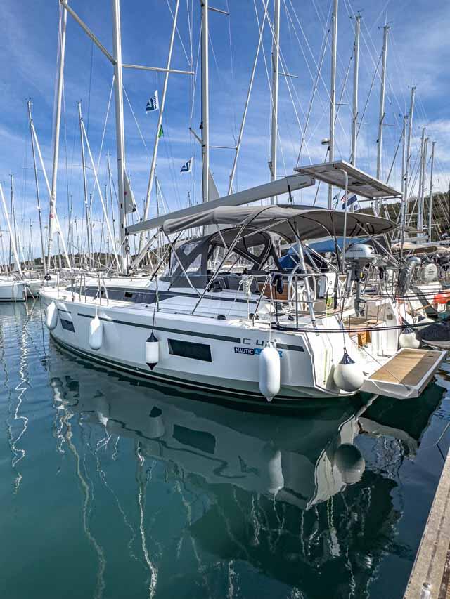 Segelyacht 