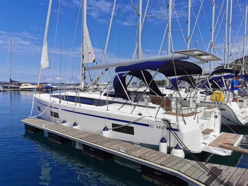 Segelyacht 