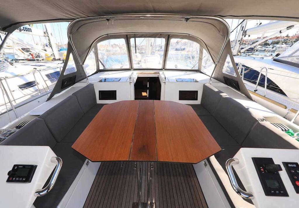 Segelyacht 