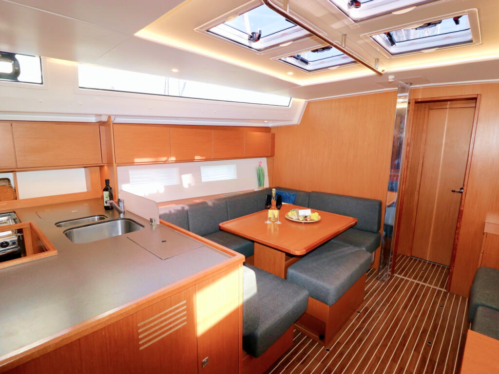 Segelyacht 