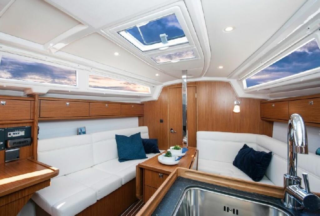 Segelyacht 