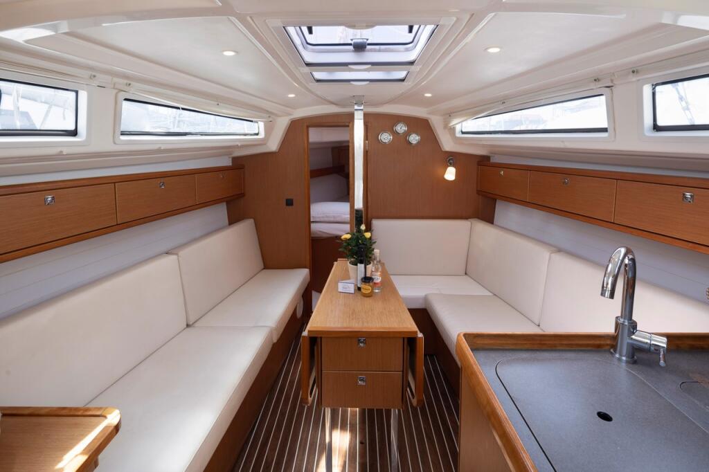 Segelyacht 