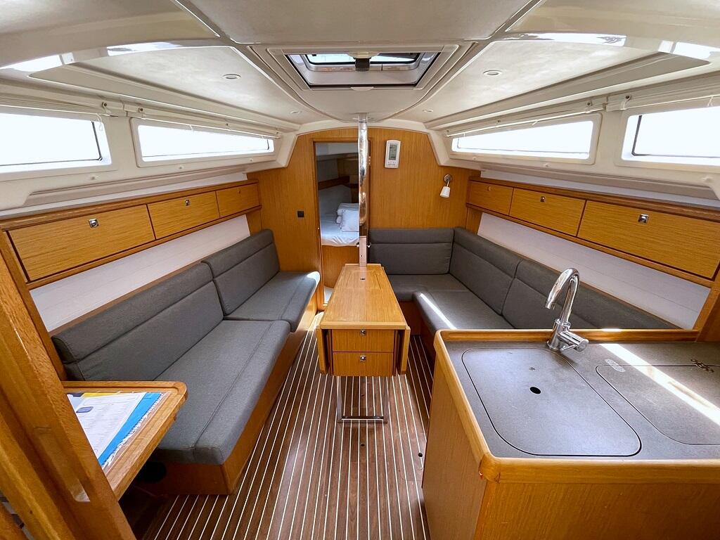 Segelyacht 