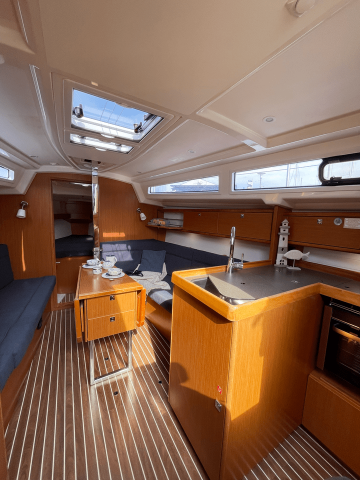 Segelyacht 