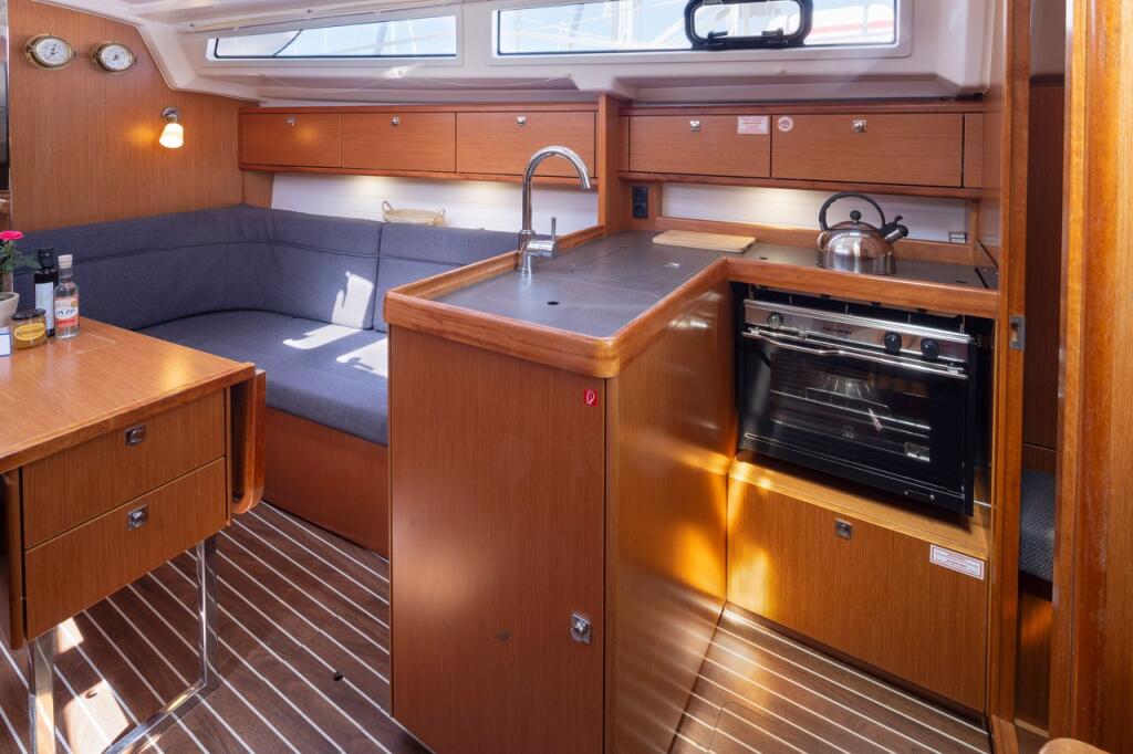 Segelyacht 