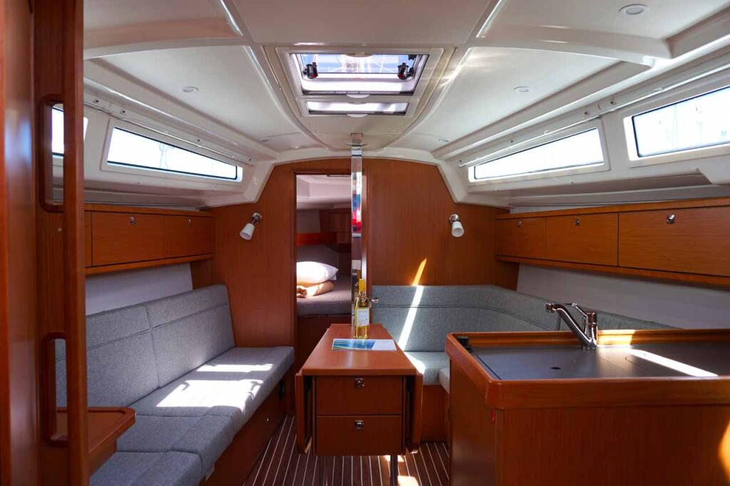 Segelyacht 