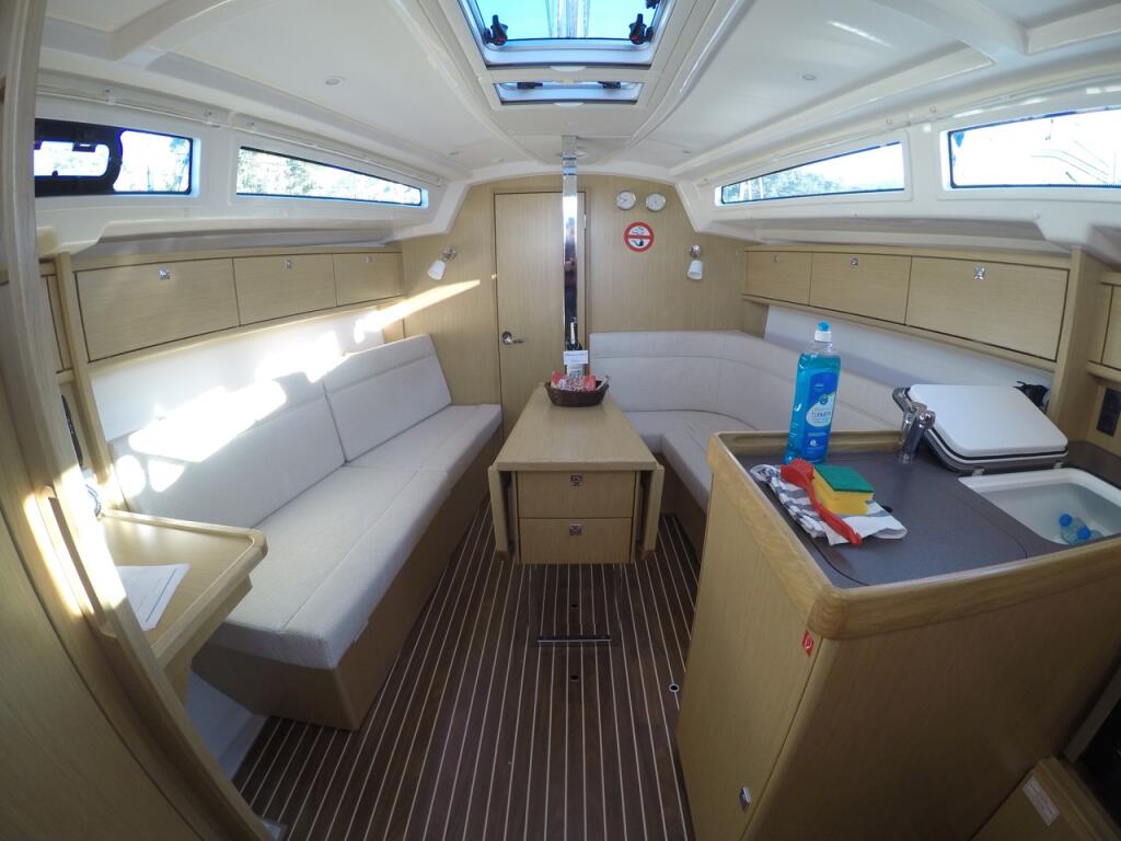 Segelyacht 