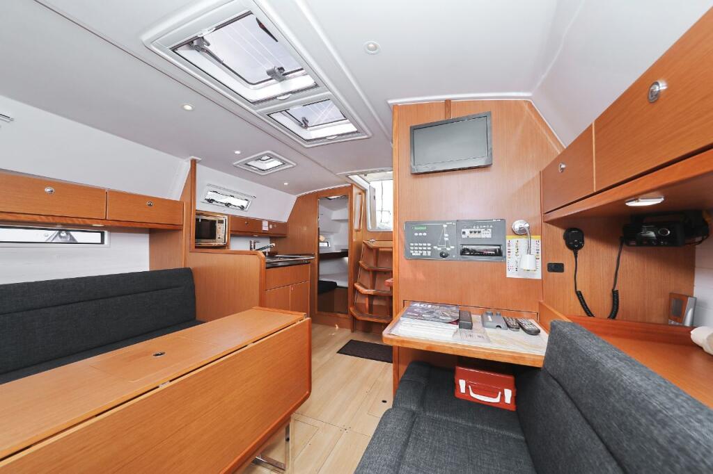 Segelyacht 