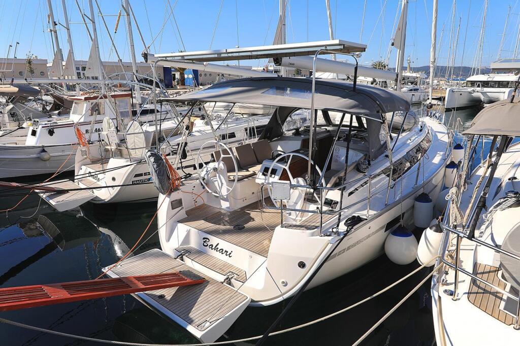 Segelyacht 