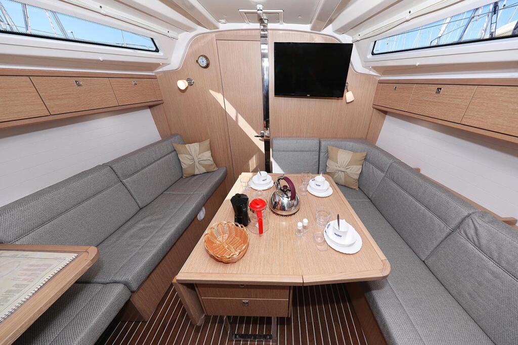 Segelyacht 