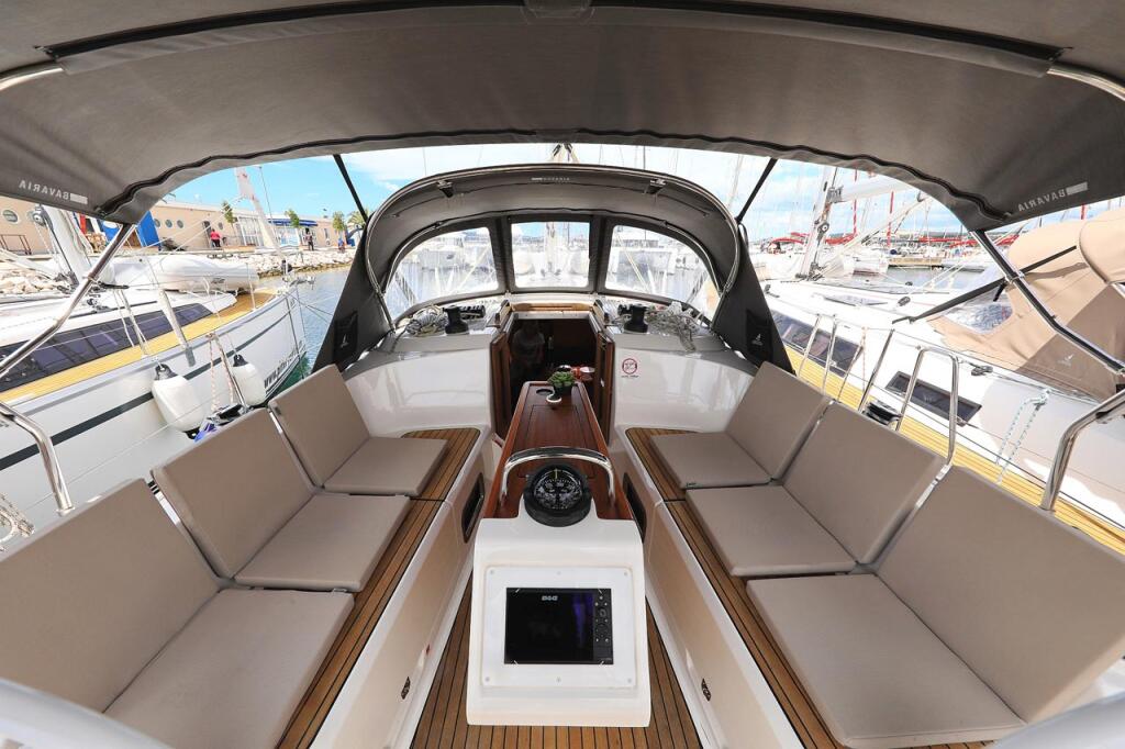 Segelyacht 