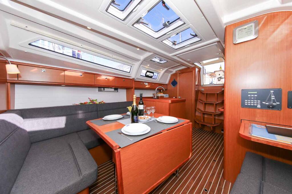 Segelyacht 