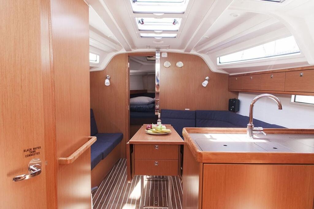 Segelyacht 