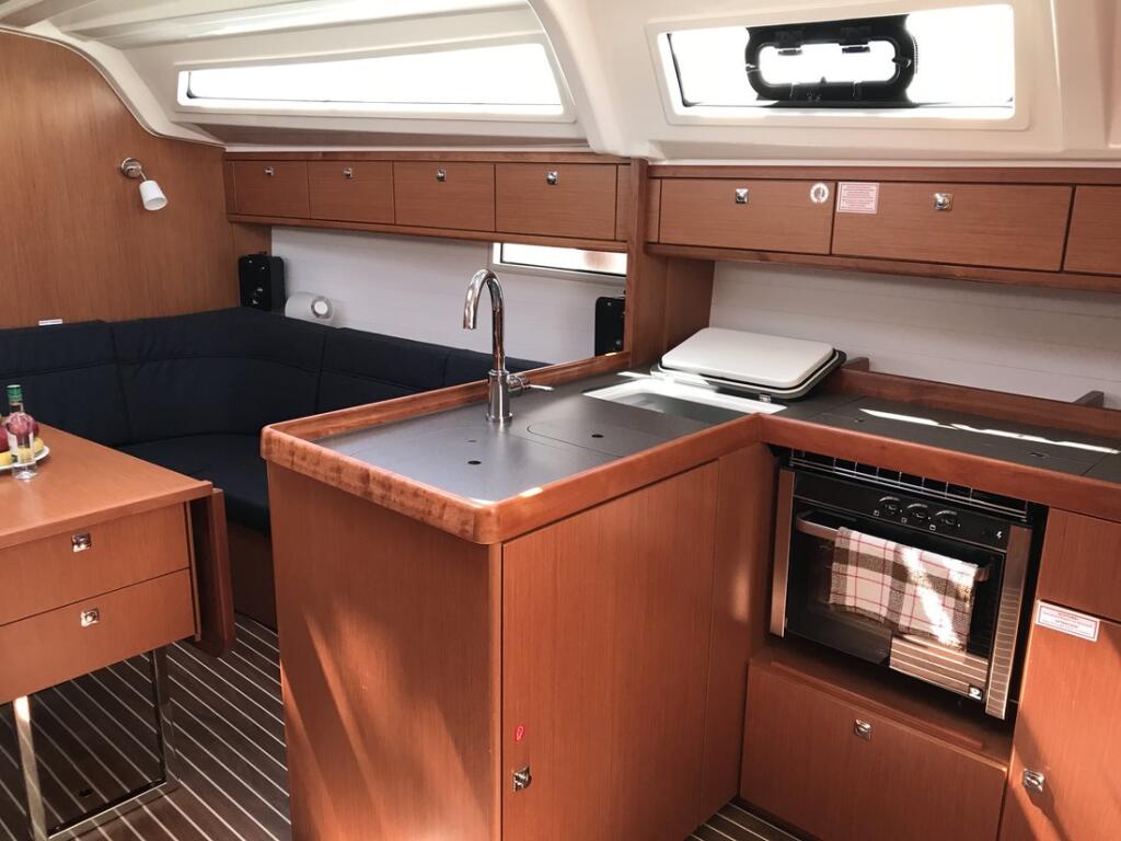 Segelyacht 