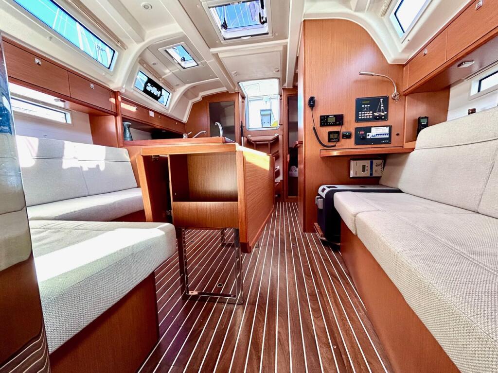 Segelyacht 