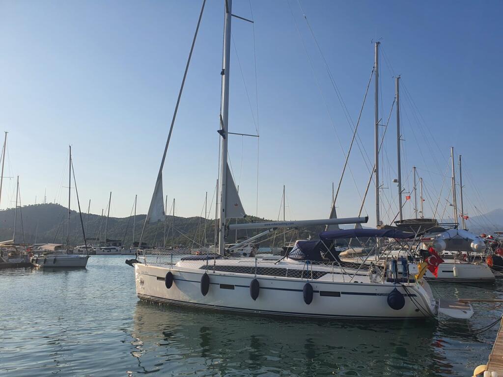 Segelyacht 