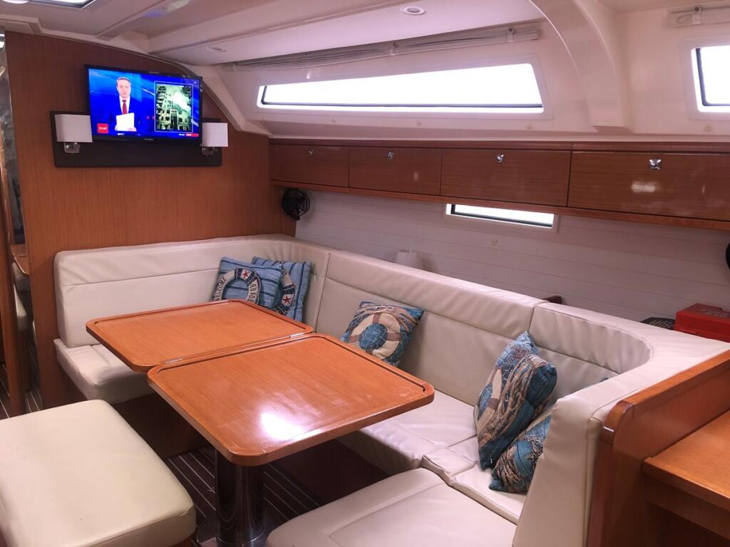 Segelyacht 