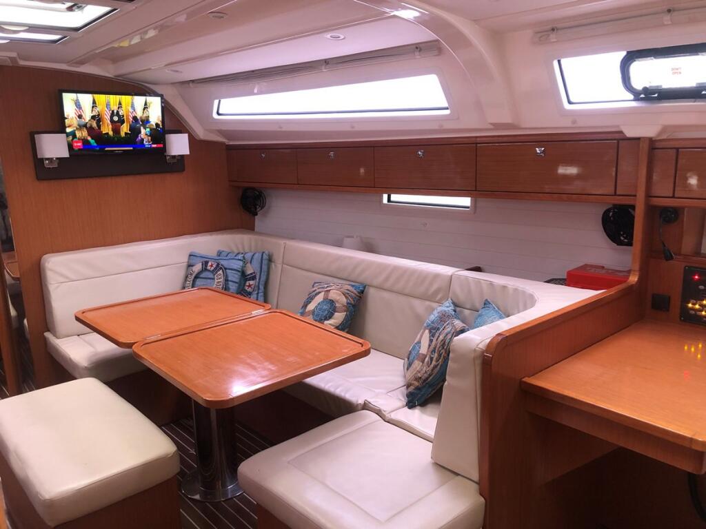 Segelyacht 