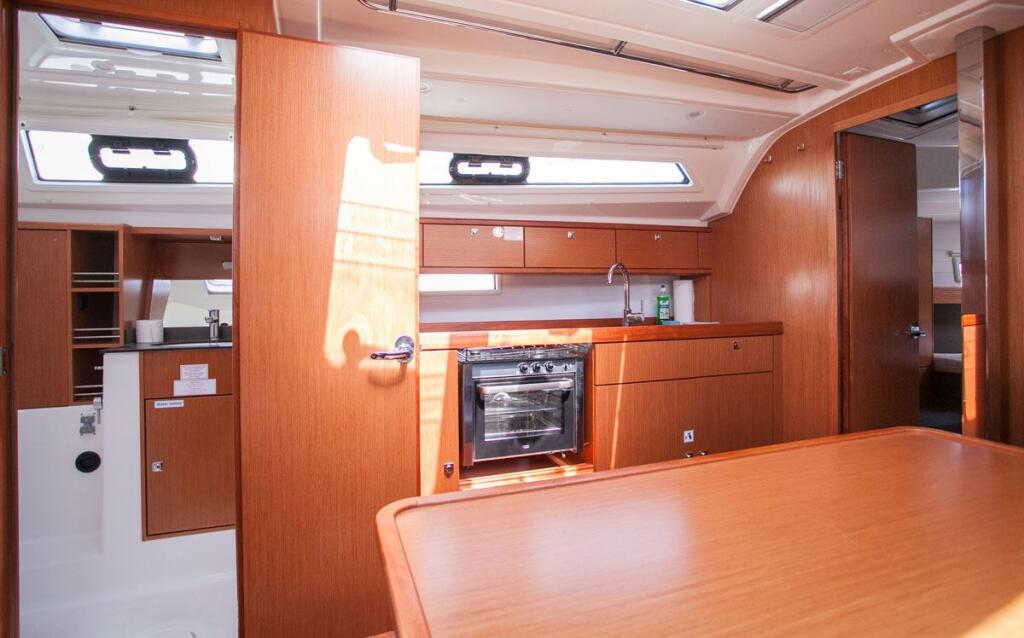 Segelyacht 