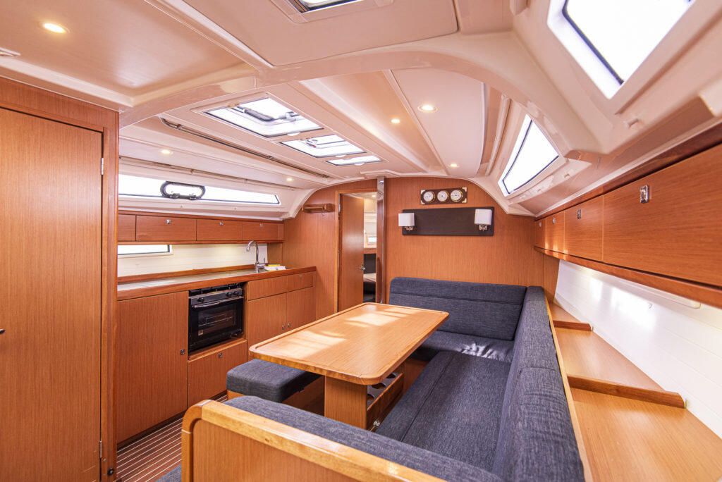 Segelyacht 