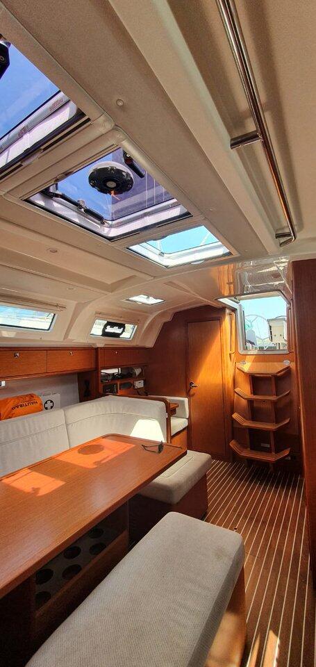 Segelyacht 