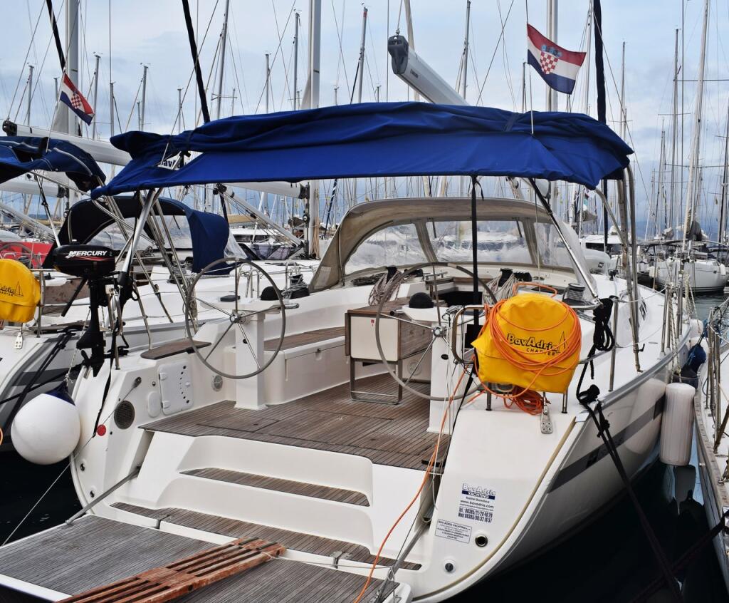 Segelyacht 