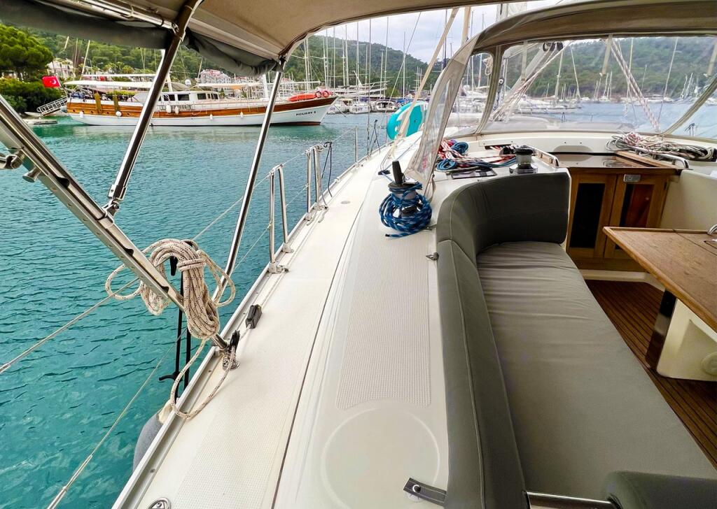 Segelyacht 