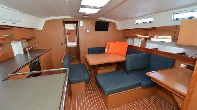 Segelyacht 