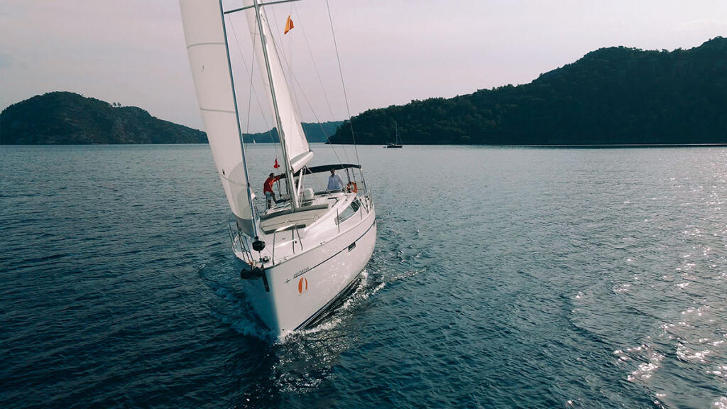 Segelyacht 